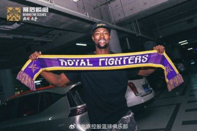 伊斯坦布尔埃菲斯 vs 帕纳辛纳科斯