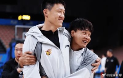 黑白直播nba免费观看篮球直播