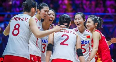 轰26+8+4！中国女篮16岁1米89新星崛起：宫鲁鸣招进全能王牌