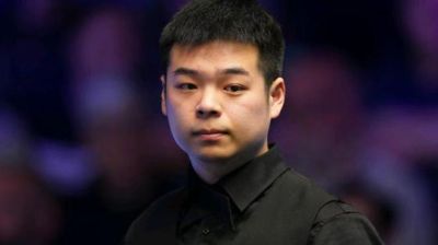 金麟振翼！张镇麟登上最新一期的《篮球》杂志封面