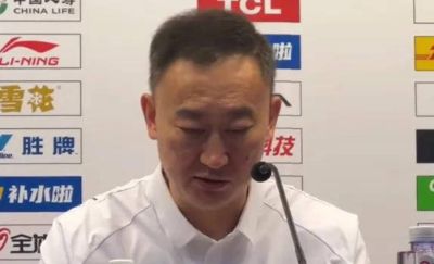 A史密斯：本西蒙斯是历史级篮球毒瘤他应该倒贴钱给球队打球