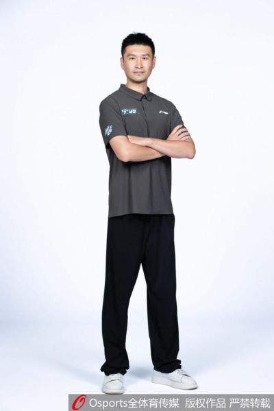 NBA传闻：东契奇与湖人队或将关注杰伦杜伦与活塞队的合同纠纷