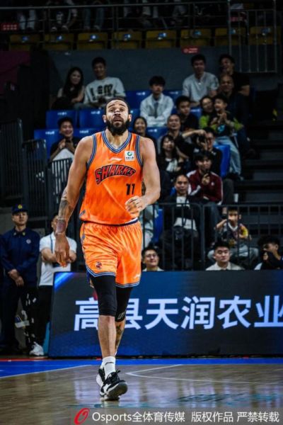 于帕谈防亚马尔：他总想方设法创造空间防他内切说来容易做来难
